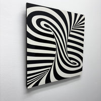 Black and White Gloss twisted inlay illusion